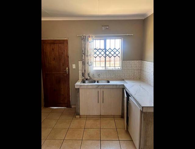 0 BEDROOM PROPERTY TO RENT IN CAROLINA RURAL